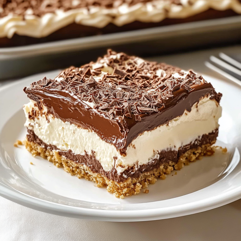 Decadent Chocolate Delight: A Timeless Layered Dessert